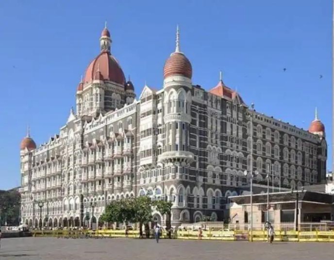 You are currently viewing ताज हॉटेलचे नऊ कोटी शुल्क माफ.. लोकायुक्तांकडे मागणार विरोधी पक्ष दाद