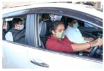 सिंधुदुर्ग दौऱ्यात उपमुख्यमंत्री अजित पवारांच्या गाडीचे महिला पोलिसांकडून सारथ्य…