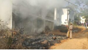 Read more about the article सिंधुदुर्ग जिल्हा रुग्णालयाच्या निवासी संकुलला आग