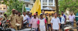 Read more about the article सावंतवाडी पालिकेच्या कंत्राटी कामगारांचे पुन्हा “काम बंद आंदोलन”