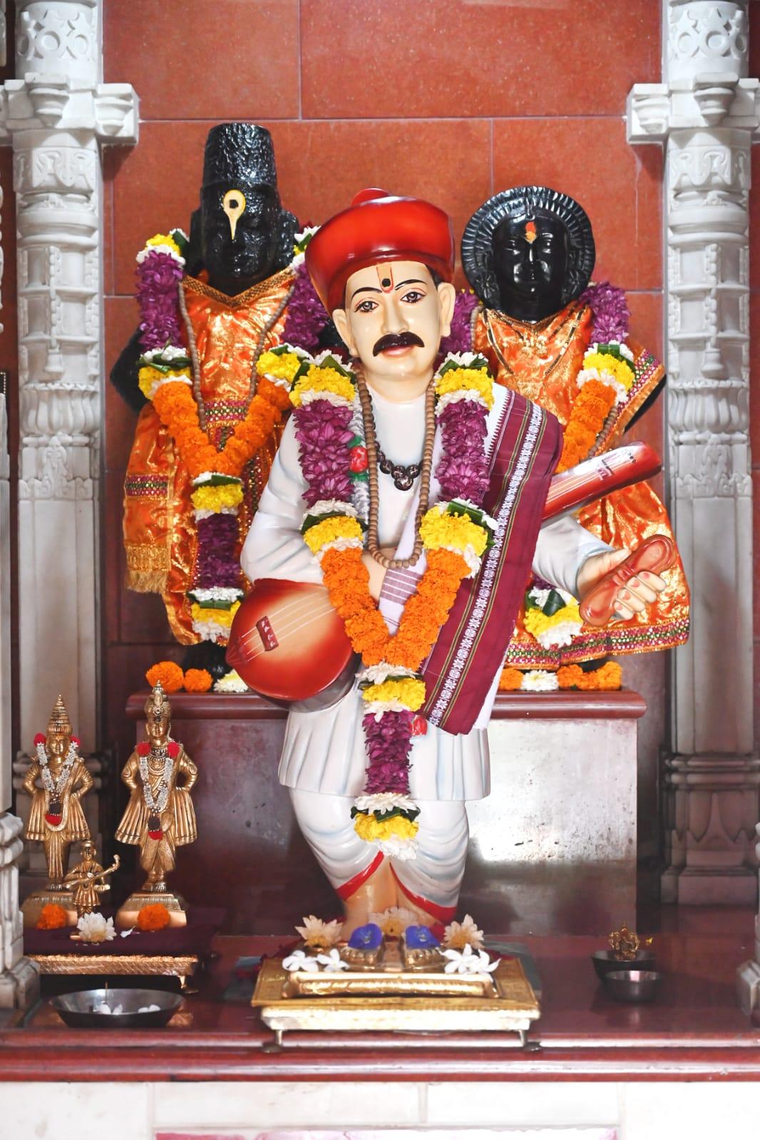 You are currently viewing श्री नामदेवमहाराज संजीवन समाधी सोहळ्याची तयारी पूर्ण