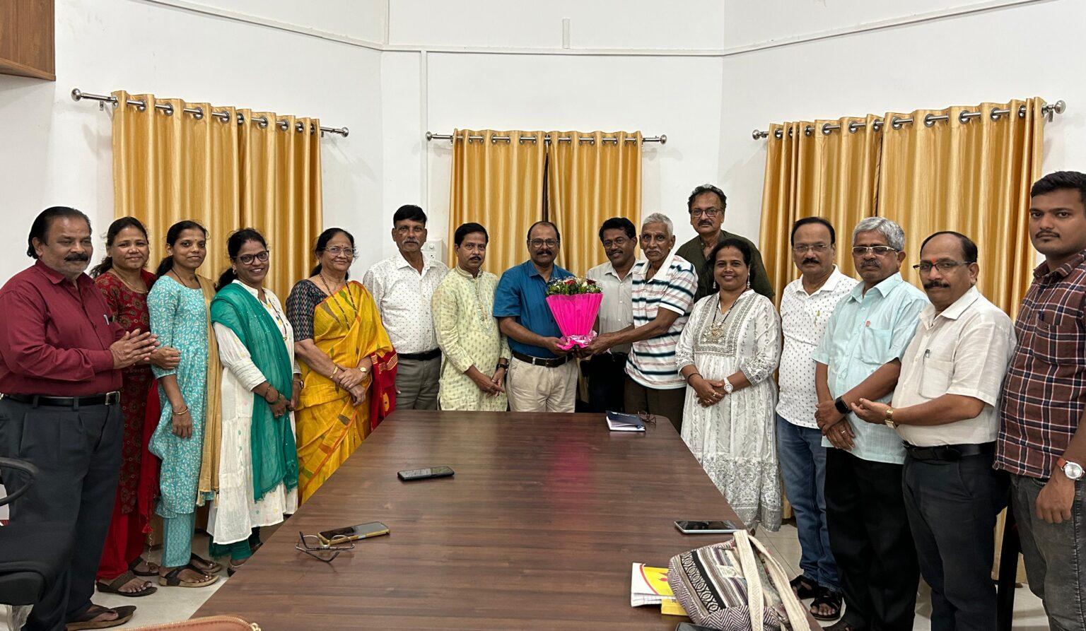 You are currently viewing २२ मार्च रोजी सावंतवाडीत येथे कोमसापचे साहित्य संमेलन