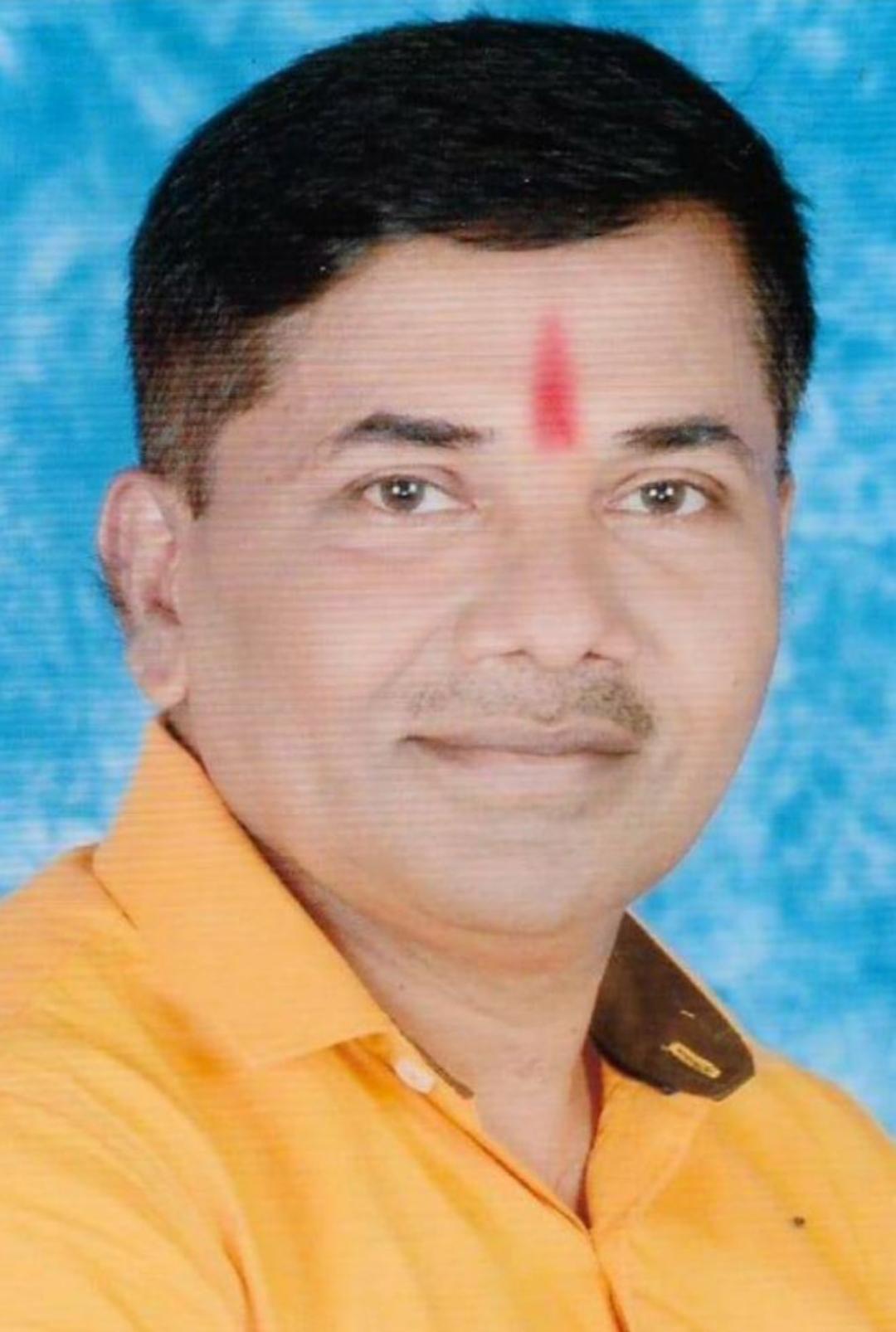 You are currently viewing १२ वी च्या विद्यार्थ्यांच्या वाहतूक व्यवस्थेत कोणतीही हयगय नको – बाबूराव धुरी