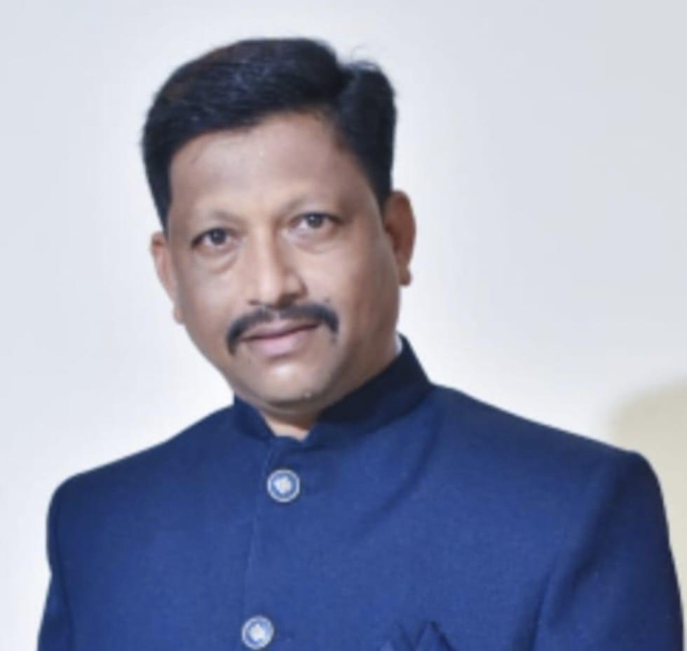 You are currently viewing १५ मार्च रोजी कवी किशोर कदम लिखित बालविश्व काव्यसंग्रहाचे प्रकाशन