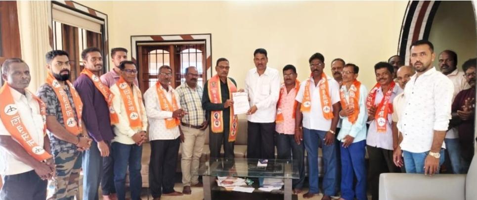 You are currently viewing मालवणचे सुपुत्र भजनसम्राट भालचंद्र केळुसकर यांची शिवसेना सांस्कृतिक विभाग जिल्हाप्रमुख पदी नियुक्ती