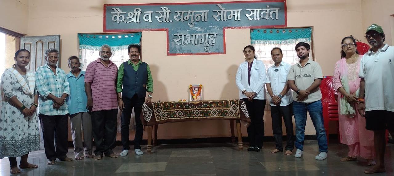 You are currently viewing जीजी उपरकर यांच्या वाढदिवसानिमित्त  कुणकेरी येथे आयोजित चष्मे वाटप शिबिरास उत्स्फूर्त प्रतिसाद