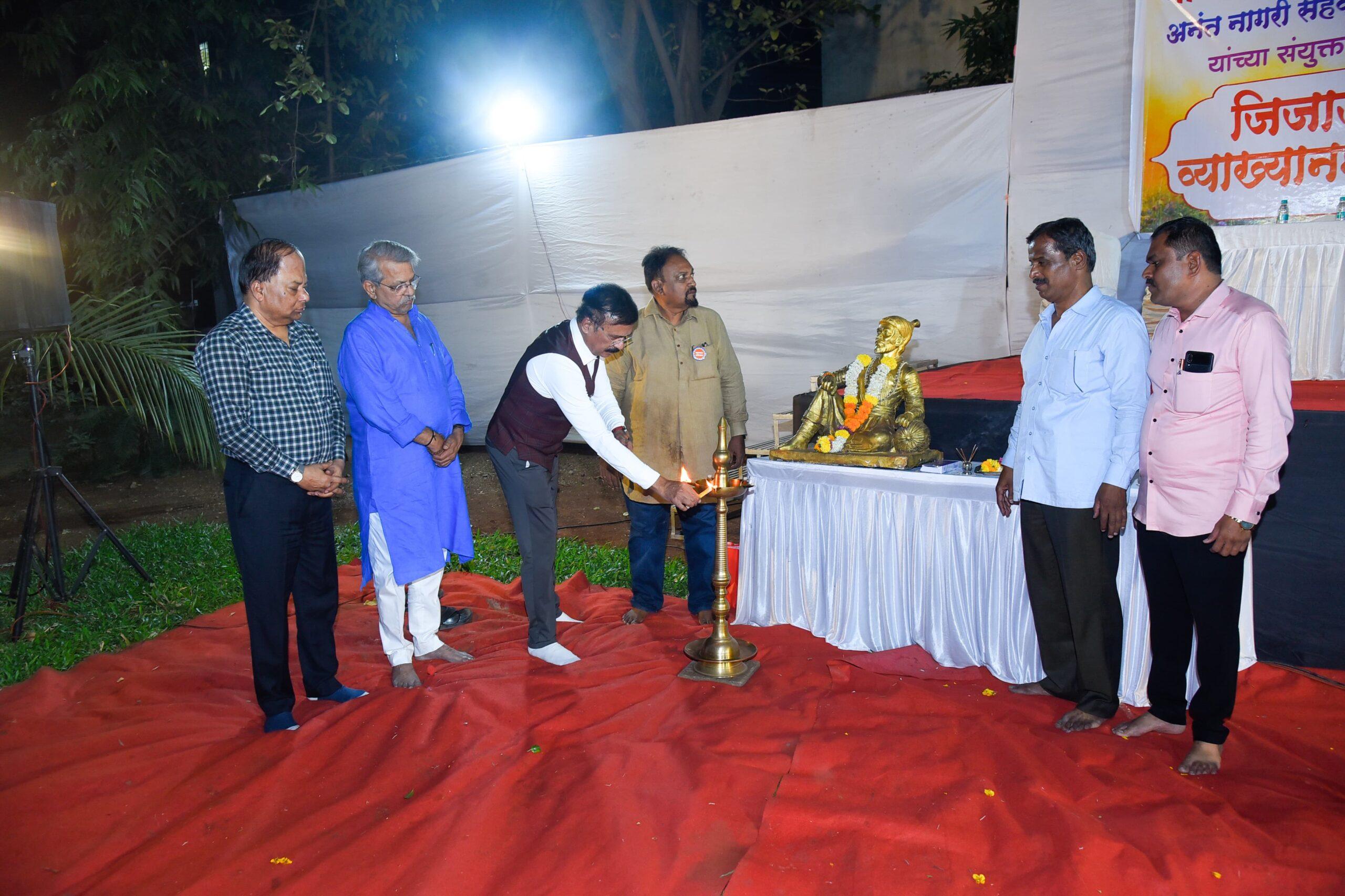 You are currently viewing प्रशासन आणि लोकप्रतिनिधी नि:स्पृह हवेत!’