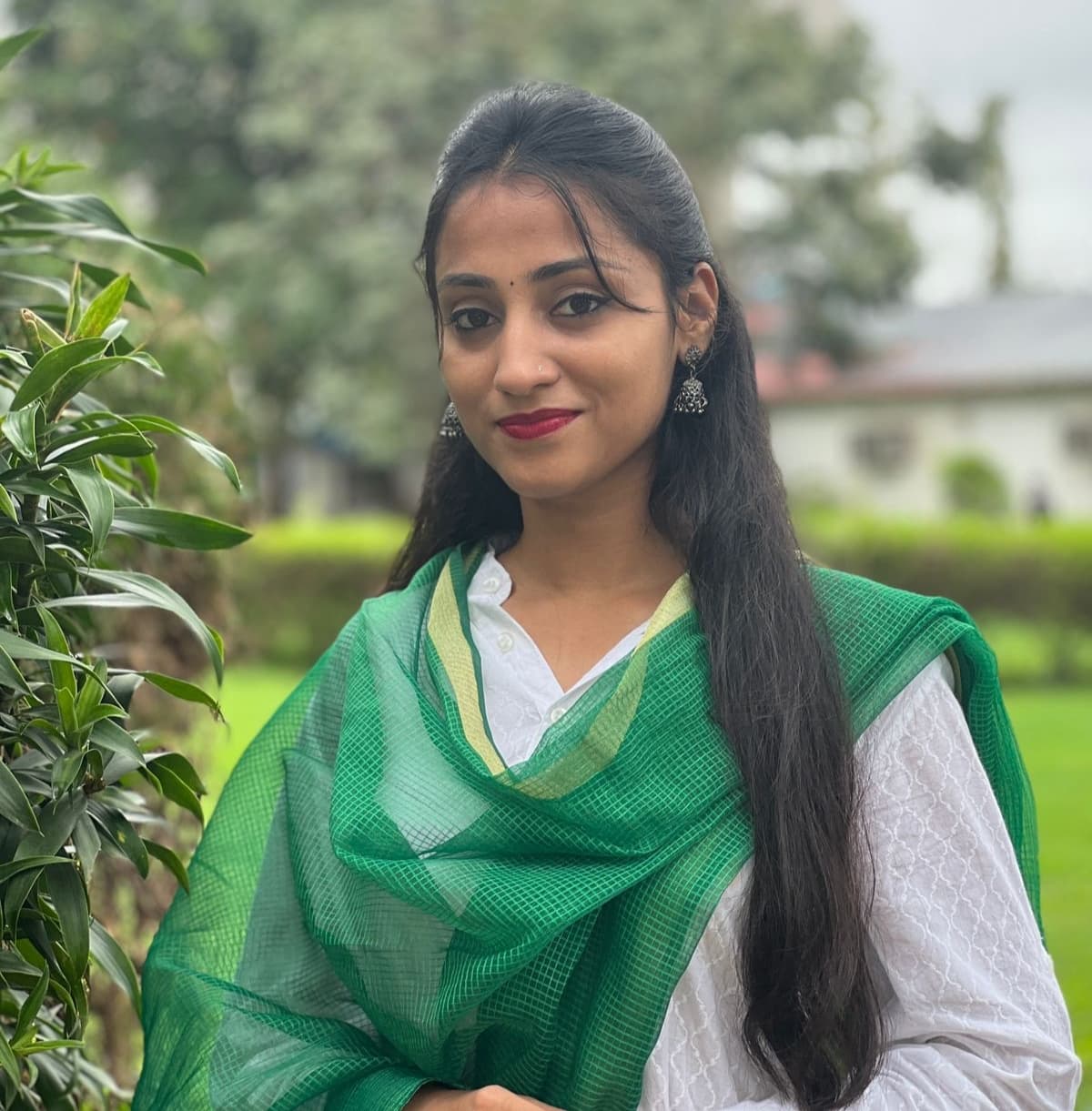 You are currently viewing कादंबरी संदीप महाजन — बहुमुखी गुणवत्तेची झळाळती कामगिरी!