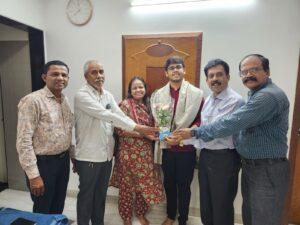 Read more about the article लालबाग-काळाचौकीचा गौरव – मोक्ष राणावत यांचा सत्कार !