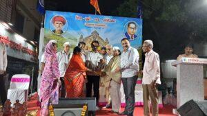 Read more about the article ‘भारूड म्हणजे बहुरूढींचे दर्शन!’ – ह. भ. प. लक्ष्मणमहाराज राजगुरू