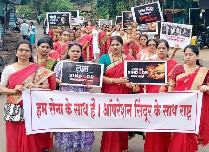 You are currently viewing कुडाळ येथे सिंदूर यात्रा संपन्न 