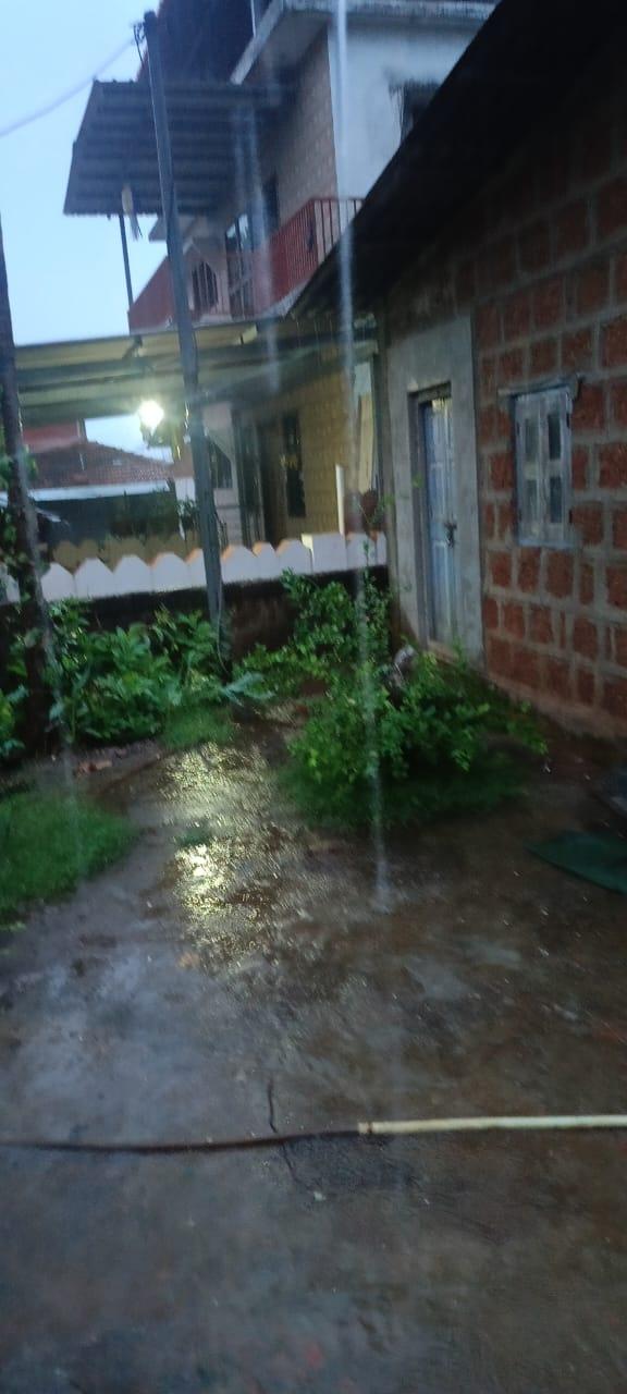 You are currently viewing फोंडाघाटमध्यै पावसाचे रात्रभर धुमशान.