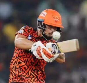 Read more about the article सनरायझर्सविरुद्धच्या पराभवानंतर आरसीबी घसरली तिसऱ्या स्थानावर