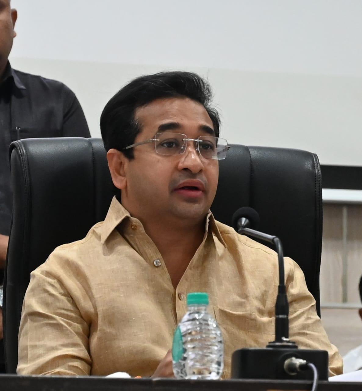 You are currently viewing पालकमंत्री नितेश राणे यांनी दिले आपत्ती नियंत्रण कक्ष सज्ज ठेवण्याचे आदेश