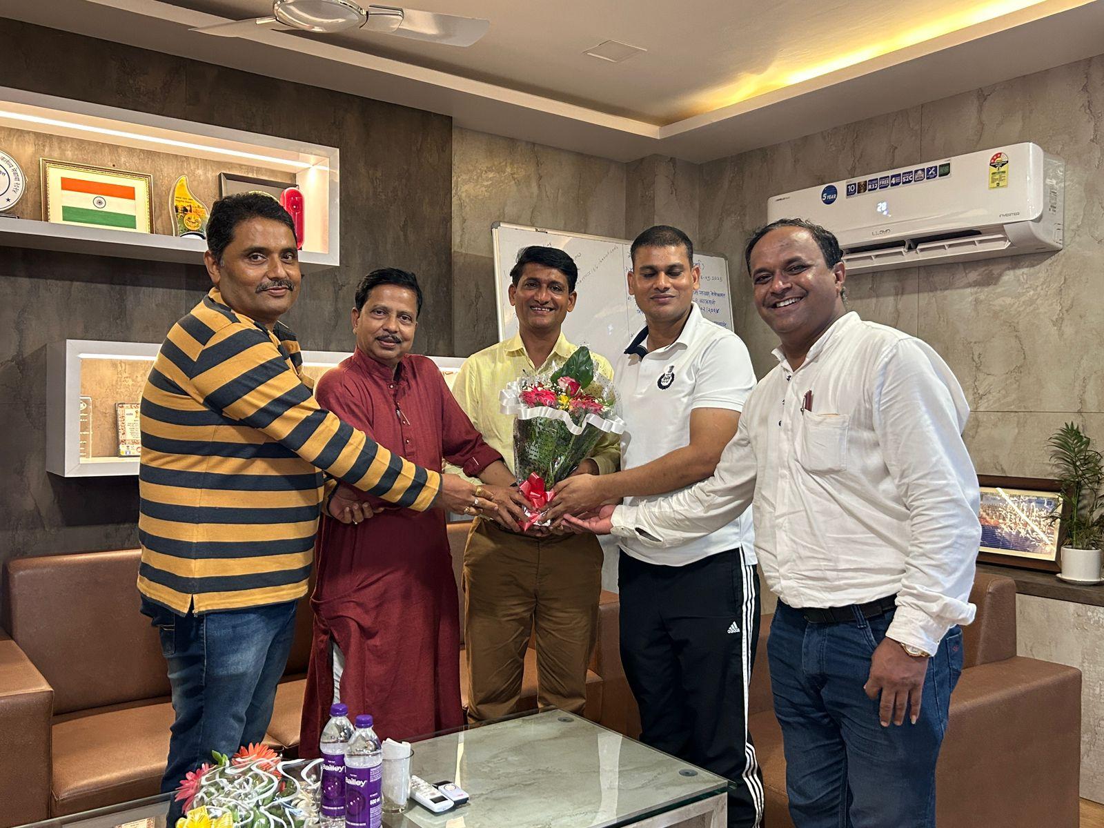 You are currently viewing “सामान्यांच्या हक्कांसाठी काम करणारे कृतीशील अधिकारी”…