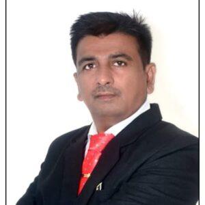 Read more about the article साहित्याच्या रंगीबेरंगी कात्रणात –कवी अनुपमा जाधव यांनी उघडले नव्या संकल्पांची शाळा!