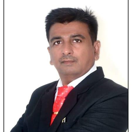 You are currently viewing साहित्याच्या रंगीबेरंगी कात्रणात –कवी अनुपमा जाधव यांनी उघडले नव्या संकल्पांची शाळा!