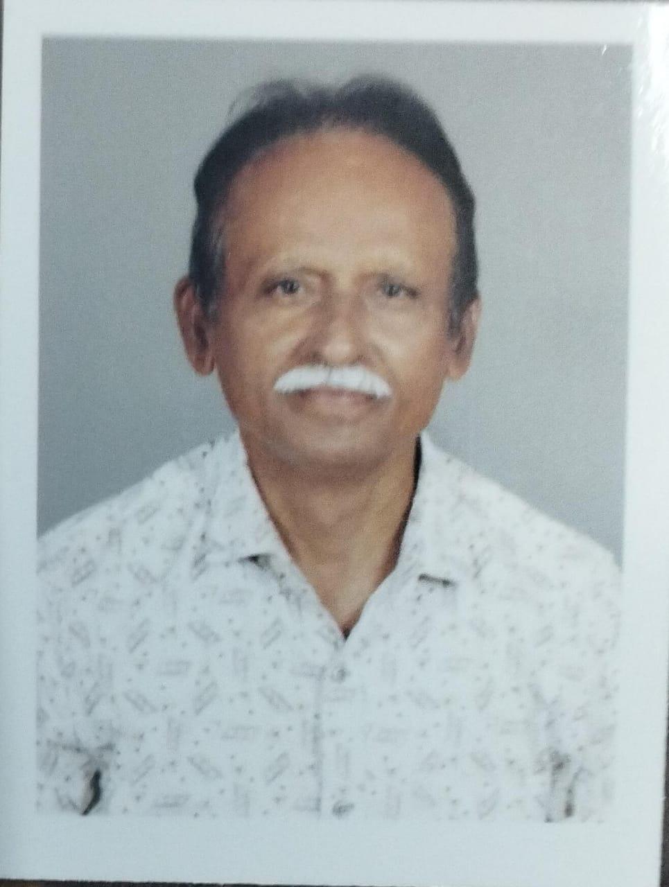 You are currently viewing साहित्यलेणी प्रतिष्ठानतर्फे डॉ.बिभिषण सातपुते यांना जीवनगौरव पुरस्कार जाहीर