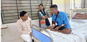 Read more about the article श्री लईराई जत्रोत्सवात झालेल्या चेंगराचेंगरीतील दोडामार्ग तालुक्यासह जिल्ह्यातील जखमी धोंडाना आर्थिक मदत करा