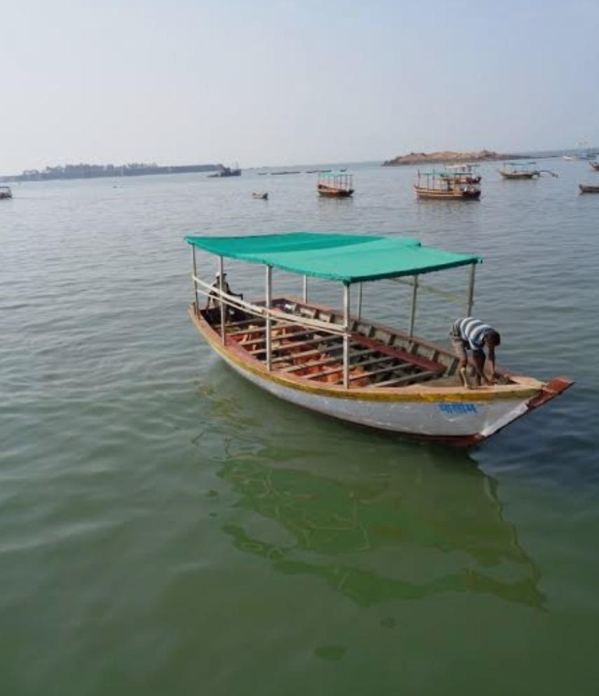 You are currently viewing 26 मे ते 31 ऑगस्ट दरम्यान जलयानांना बंदी