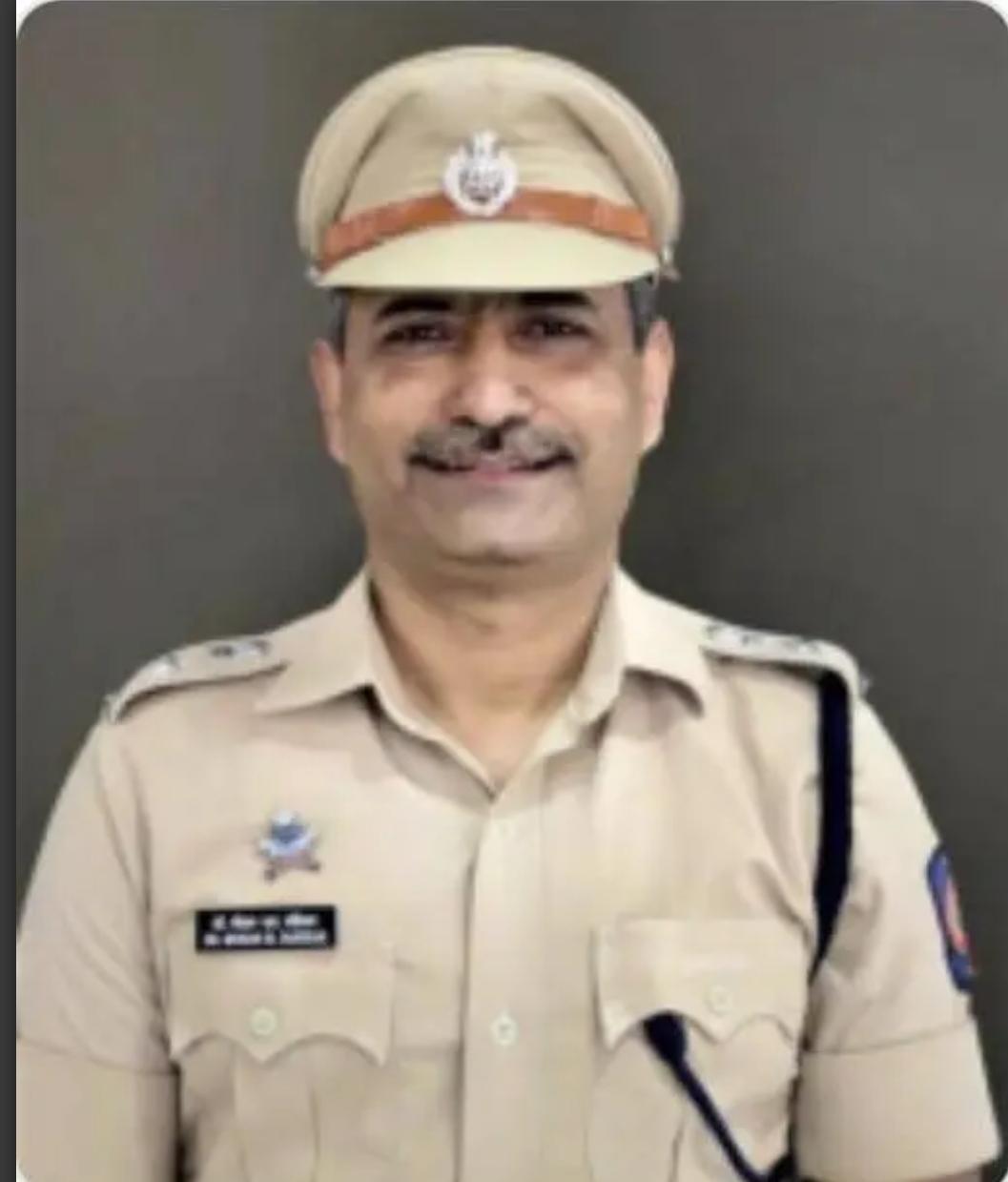 You are currently viewing सिंधुदुर्ग पोलीस अधीक्षक पदी डॉ. मोहन दहिकर यांची नियुक्ती.