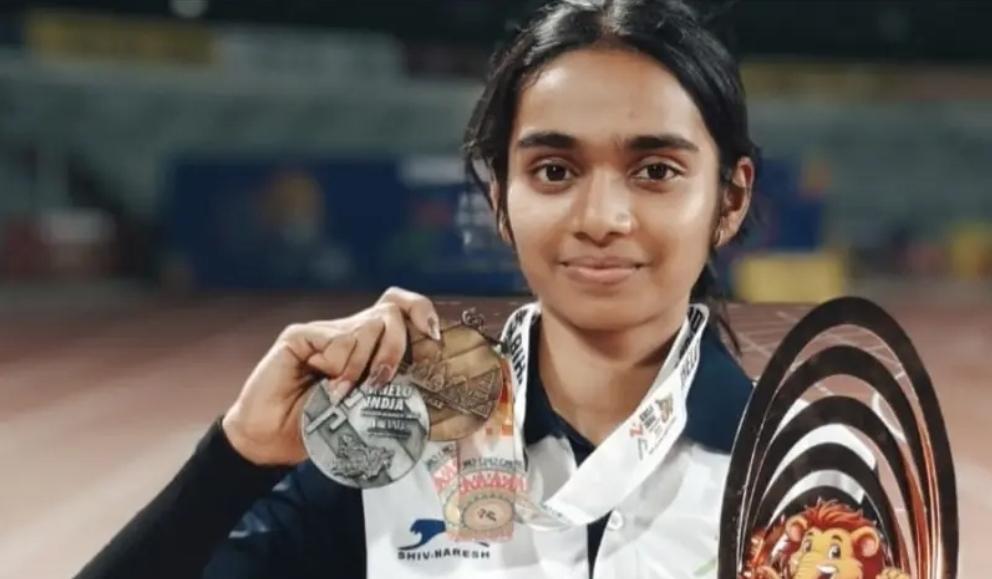You are currently viewing सिंधू कन्या स्वानंदी संतोष सावंतला खेलो इंडिया 2025 मध्ये गोल्ड आणि सिल्वर मेडल 
