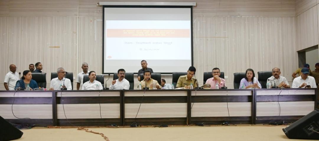 You are currently viewing जिल्हा आपत्ती व्यवस्थापन प्राधिकरणाची आढावा बैठक संपन्न