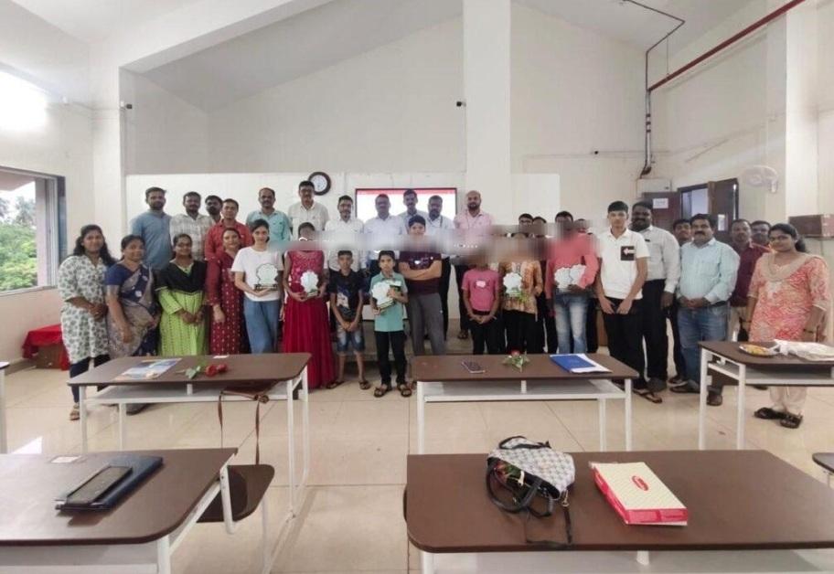 You are currently viewing उद्यानविद्या महाविद्यालय, मुळदे येथील महाविद्यालयीन कर्मचाऱ्यांच्या गुणवंत पाल्यांचा सत्कार समारंभ संपन्न