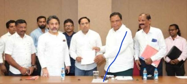 You are currently viewing दशावतारी कलाकारांना विशेष ओळखपत्र मिळणार