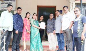 Read more about the article वारंवार खंडित होणारा वीज पुरवठा तात्काळ सुरळीत करावा