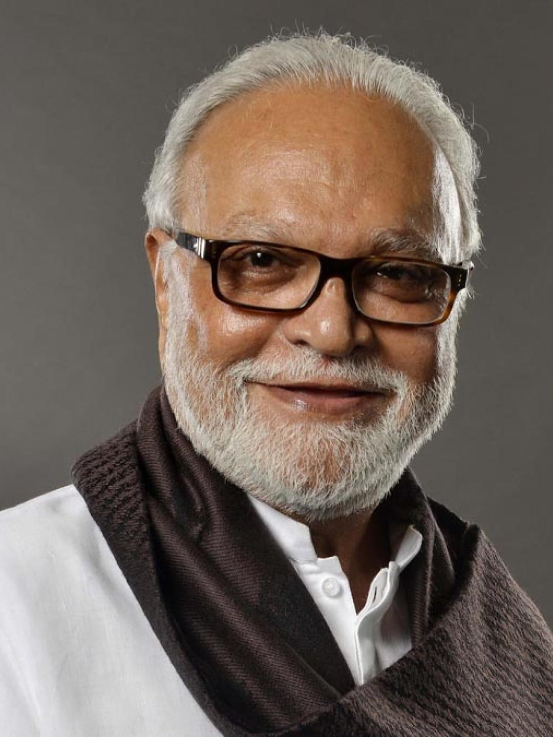 You are currently viewing माजी उपमुख्यमंत्री छगन भुजबळ यांनी घेतली राज्याच्या मंत्री पदाची शपथ