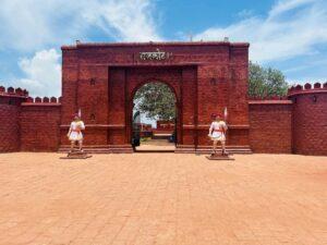 Read more about the article २२ जूनपासून राजकोट किल्ल्यावर पर्यटकांना बंदी