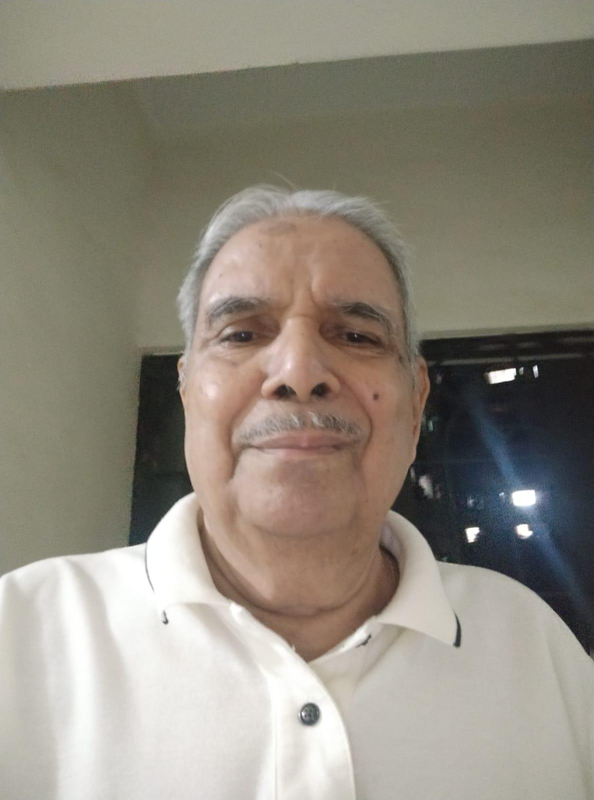 You are currently viewing हाती आपल्या धुपाटणे आले