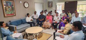 Read more about the article देवगड – जामसंडे शहरातील विविध नागरी समस्यांचा पालकमंत्र्यांनी घेतला आढावा