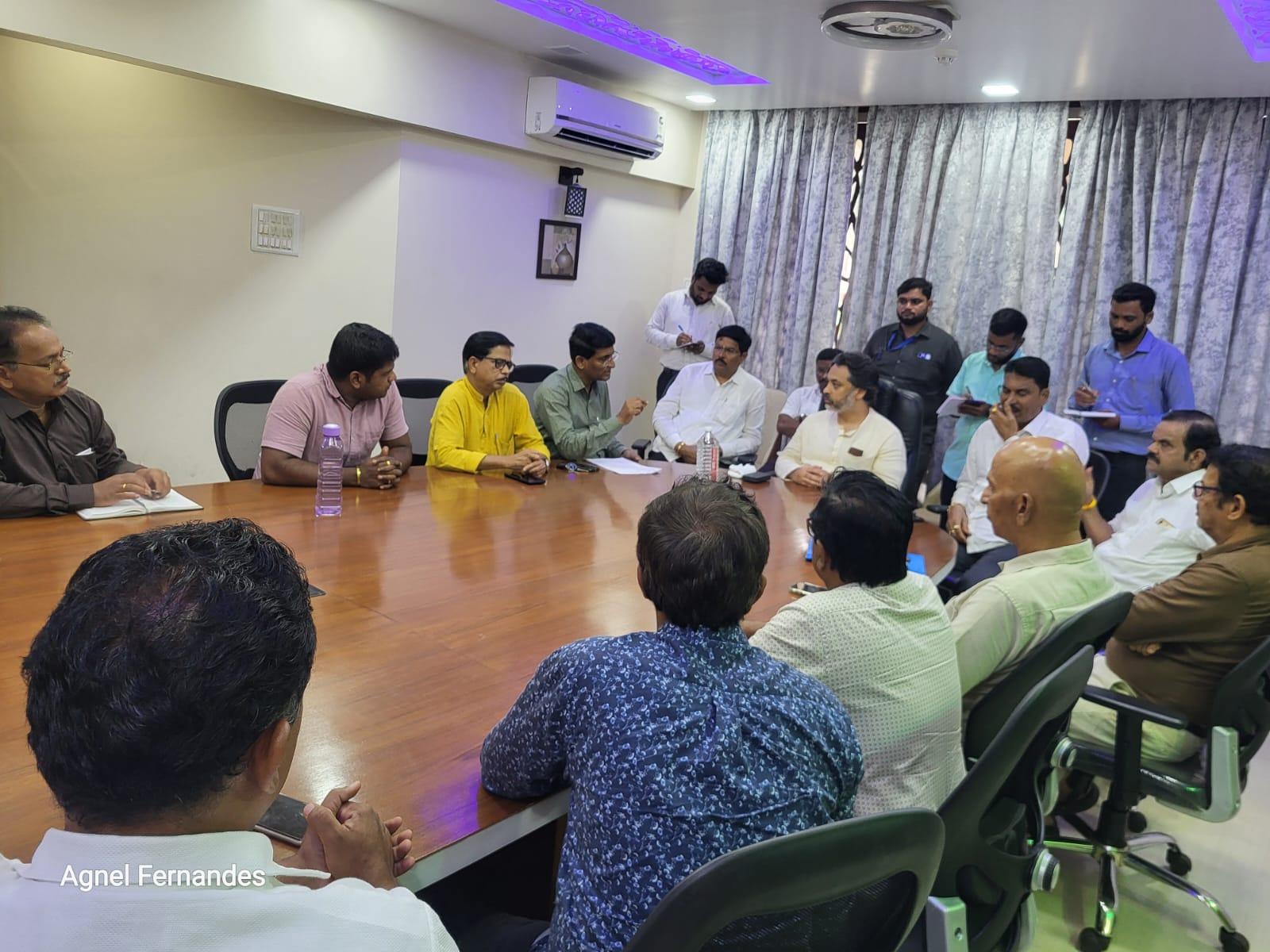 You are currently viewing कुडाळ एम्. आय्. डि. सी. च्या विकासासाठी कटिबद्ध… आमदार निलेश राणे