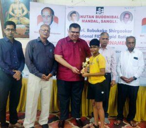 Read more about the article नूतन बुद्धिबळ मंडळ, सांगली आयोजित कै. श्री. बाबुकाका शिरगावकर आंतरराष्ट्रीय फिडे रॅपिड रेटिंग बुद्धिबळ स्पर्धेत स्टेपिंग स्टोन ग्लोबल स्कूलच्या कु. सोहम देशमुखची घेतली उंच भरारी :