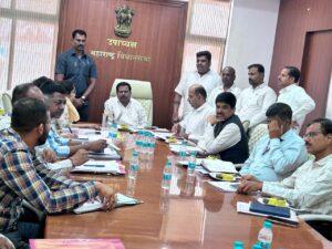 Read more about the article मोशी येथील नवीन न्यायालयाबाबत अण्णा बनसोडे यांच्यासोबत बैठक