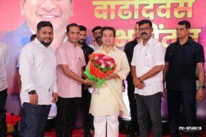 Read more about the article पालकमंत्री ना. नितेश राणे यांना एम्पायर ग्रुपचे संतोष चव्हाण यांनी दिल्या वाढदिवसाच्या शुभेच्छा..