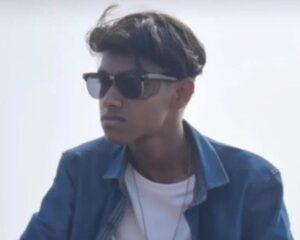 Read more about the article माडखोल धरणात काल सेल्फी काढताना मुलाचा बुडून दुर्दैवी मृत्यूची घटना ऐकून हृदयाच्या धक्क्याने आज बापाने ही गमावला जीव