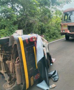 Read more about the article नारिंग्रे येथे एसटी व रीक्षा मध्ये झालेल्या अपघातात तीन ठार एक जखमी