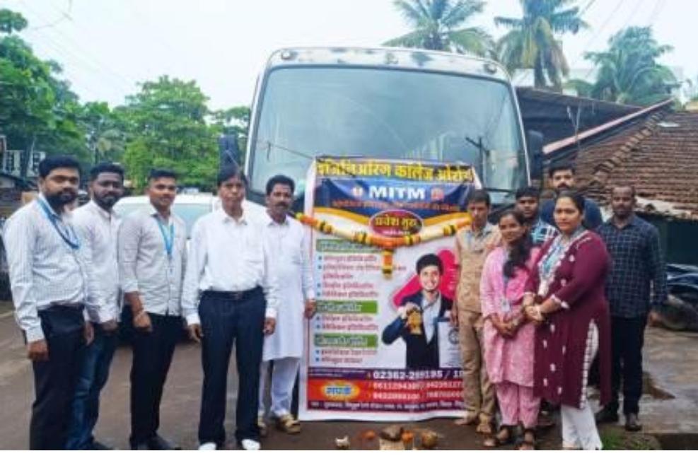 You are currently viewing एमआयटीएम इंजिनिअरिंग कॉलेजच्या वतीने विदयार्थ्यांसाठी मालवणातून थेट बससेवा