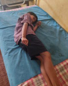 Read more about the article बांदा येथे भटक्या कुत्र्यांचा शालेय विद्यार्थ्यावर  हल्ला