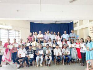 Read more about the article सावंतवाडीत ‘परफेक्ट अकॅडेमीच्या’ वतीने विद्यार्थ्यांचा सत्कार