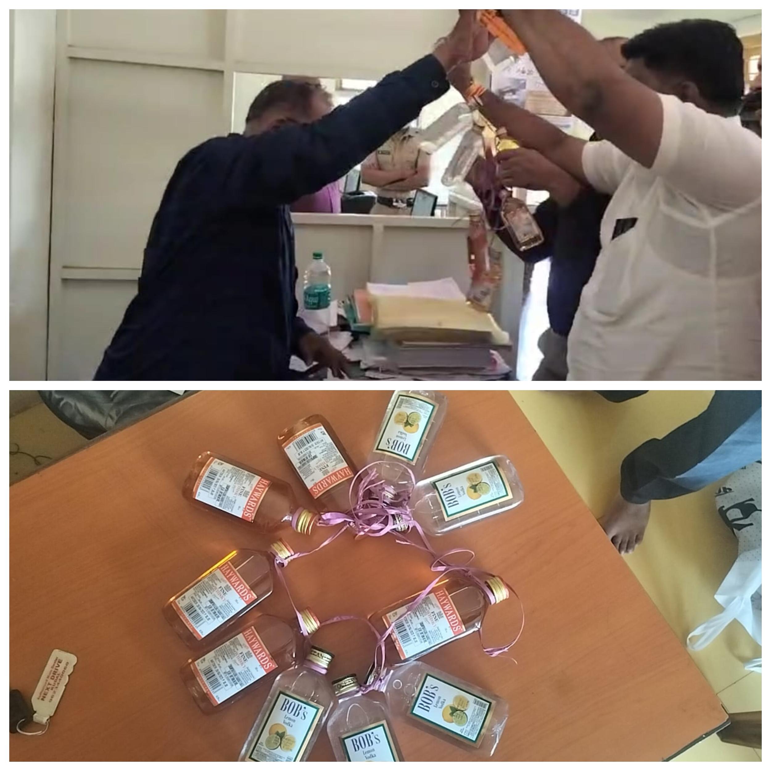 You are currently viewing “दारूच्या बाटल्यांचा हार घालून मनसेचा उपरोधिक संताप!