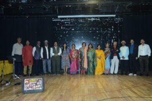 Read more about the article सुमधुर गीतांच्या सुरेल मैफलीत श्रोते मंत्रमुग्ध