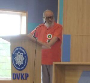 Read more about the article मनीची सांत्वना