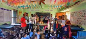 Read more about the article कारिवडे ग्रामपंचायतीकडून शाळा नं.१ ला संगणक आणि शैक्षणिक साहित्य वाटप