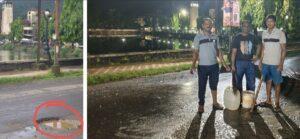 Read more about the article सामाजिक बांधिलकी प्रतिष्ठानच्या कार्यकर्त्यांनी तो धोकादायक खड्डा सिमेंट काँक्रेटने बुजवला…