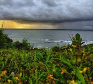 Read more about the article घन ओथंबून आले