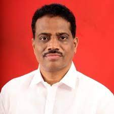 Read more about the article शेतमालाला नाही हमीभाव, शेतकऱ्यांनो खेळा रम्मीचा डाव